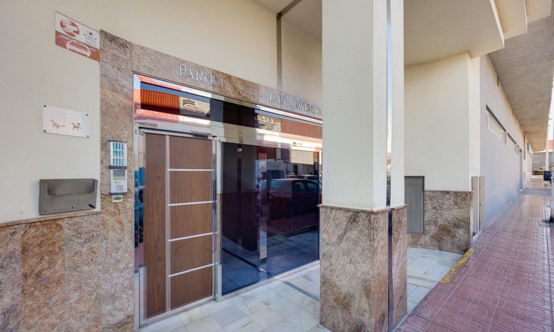 Wiederverkauf - Wohnung -
Torrevieja - Centro