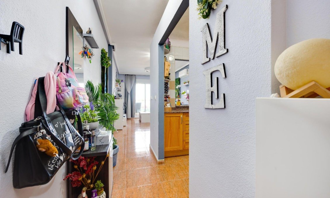 Wiederverkauf - Wohnung -
Torrevieja - Centro