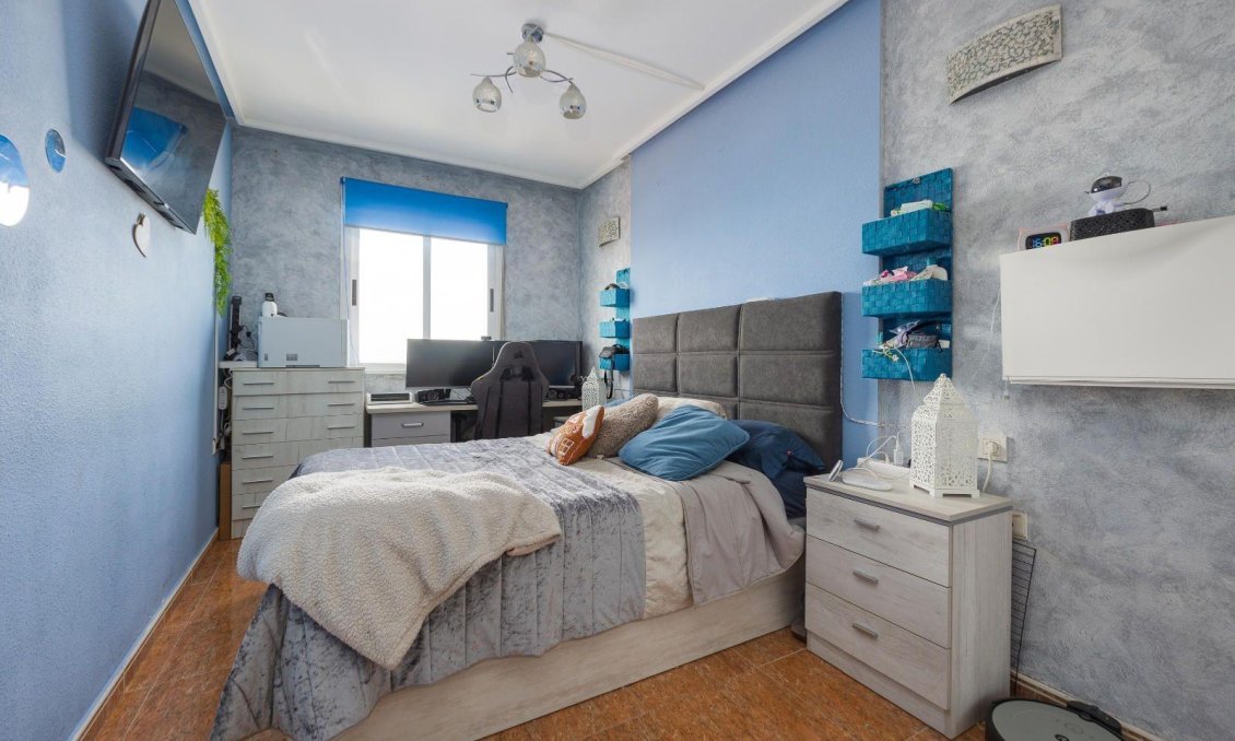 Wiederverkauf - Wohnung -
Torrevieja - Centro