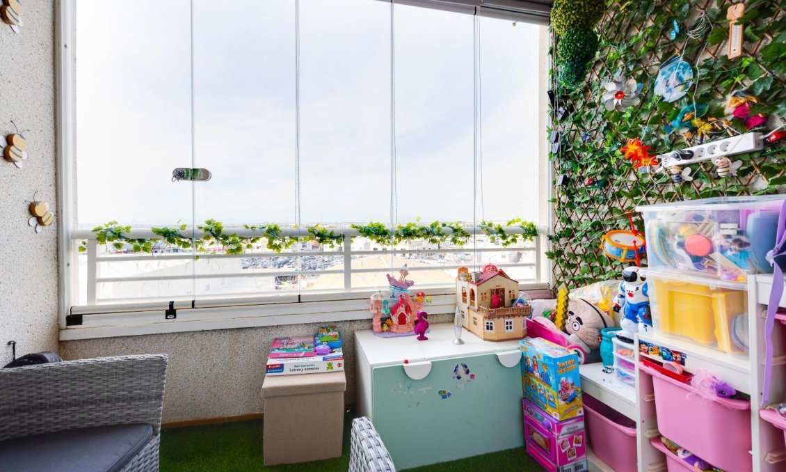 Wiederverkauf - Wohnung -
Torrevieja - Centro