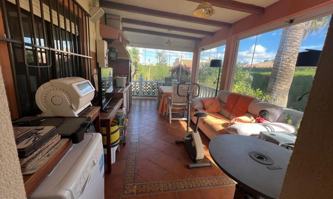 Wiederverkauf - Villa -
Cabo Roig - Costa Blanca