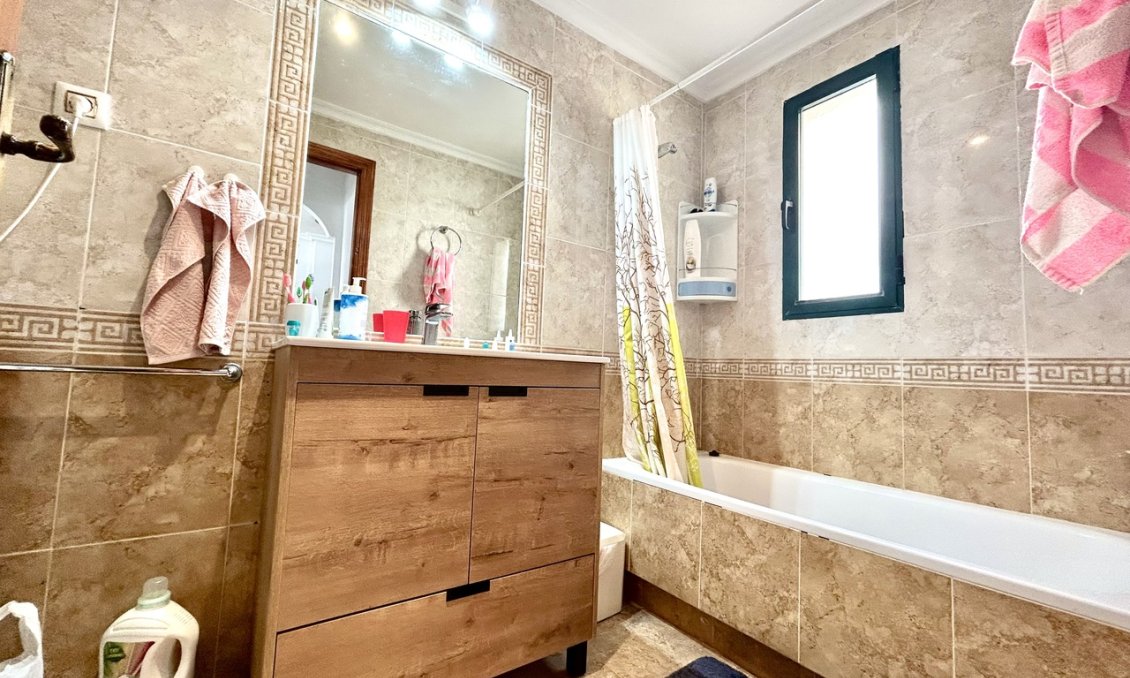 Használt Ingatlanok - Apartman -
Cabo Roig - Costa Blanca