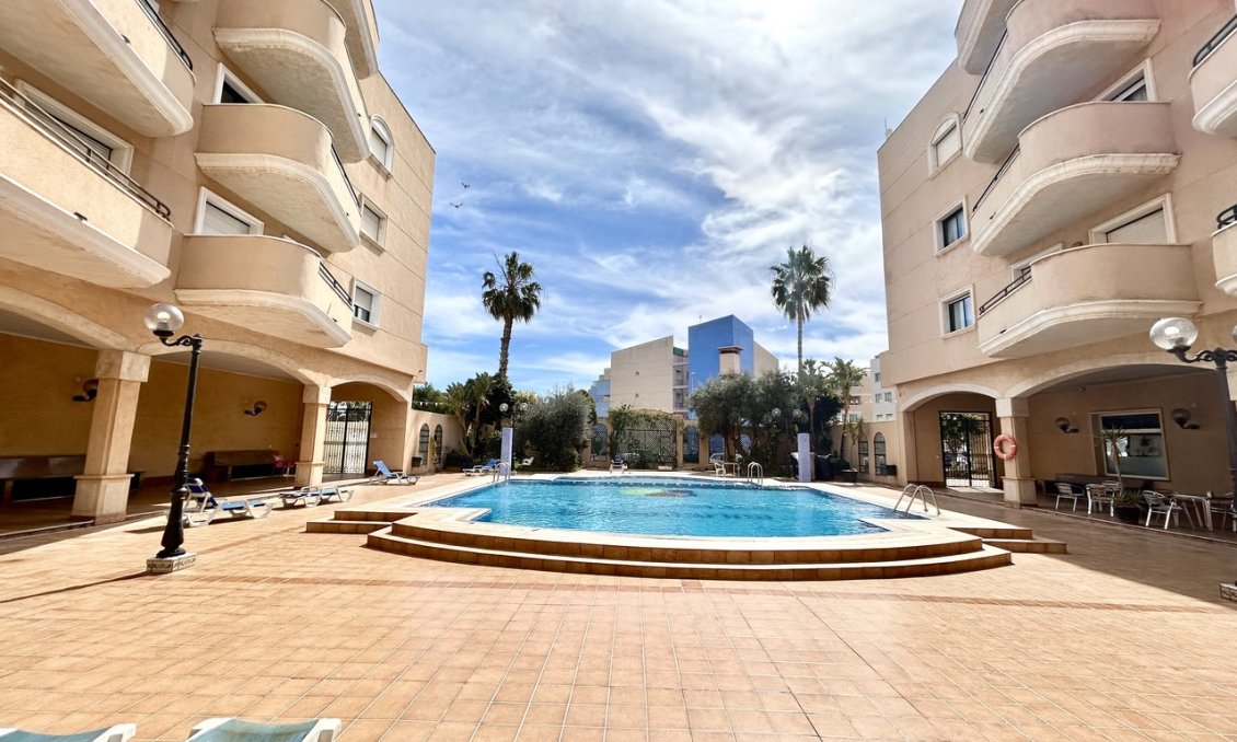 Használt Ingatlanok - Apartman -
Cabo Roig - Costa Blanca