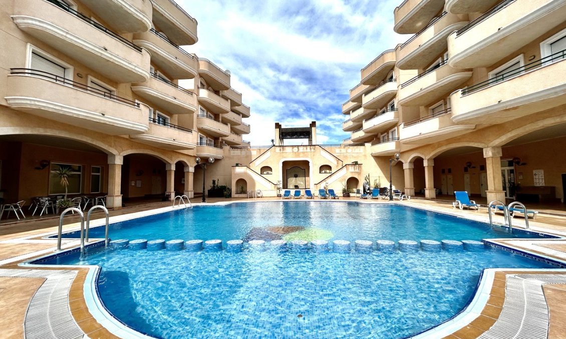 Használt Ingatlanok - Apartman -
Cabo Roig - Costa Blanca
