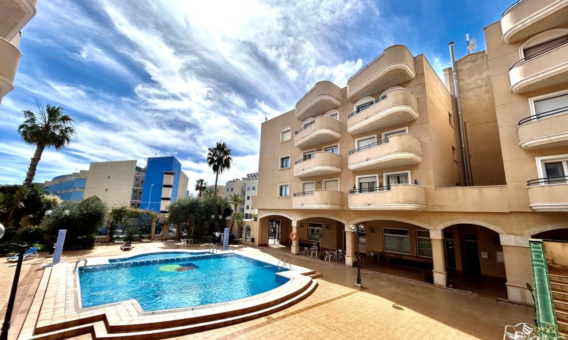Használt Ingatlanok - Apartman -
Cabo Roig - Costa Blanca