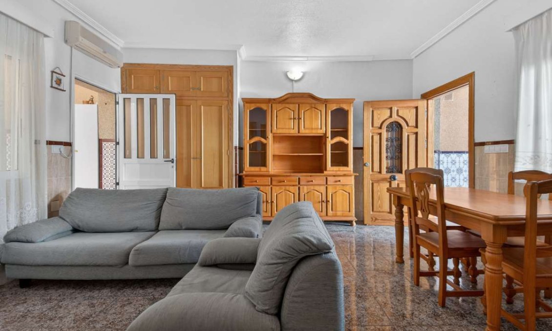 Használt Ingatlanok - Villa -
Lo Pagan - Costa Calida