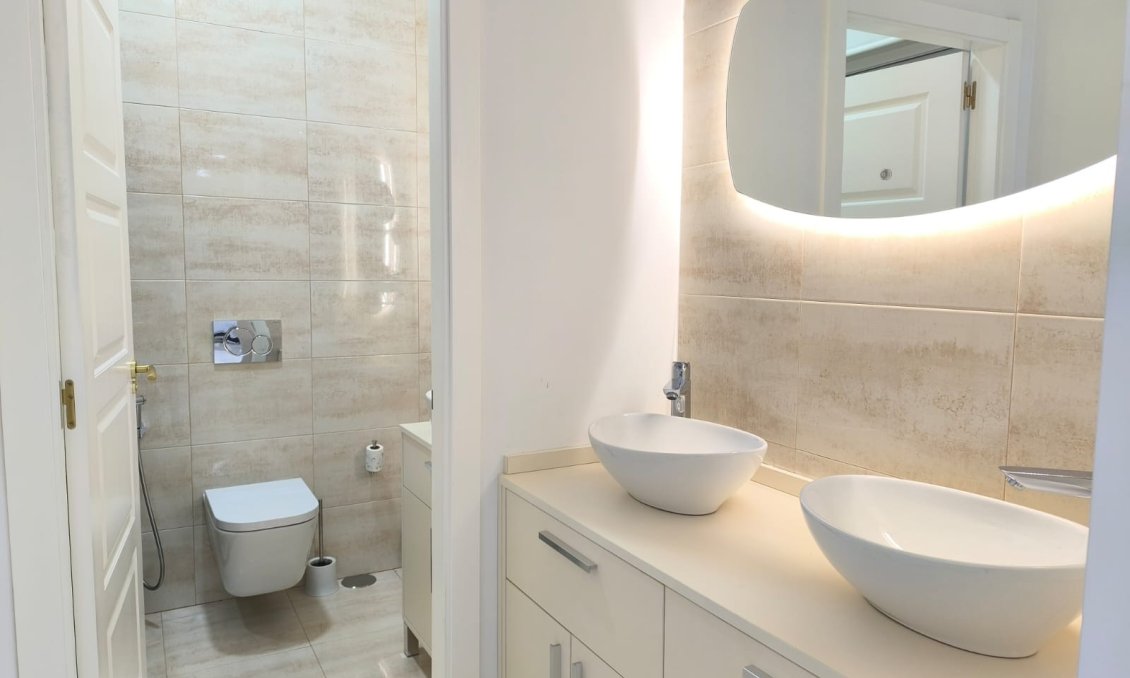 Használt Ingatlanok - Villa -
Pinoso - Inland