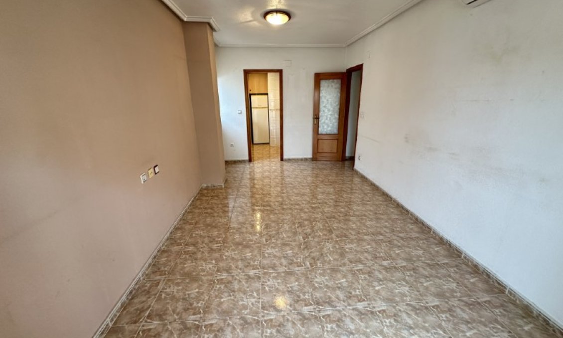 Revânzare - Apartament -
Torrevieja - Costa Blanca