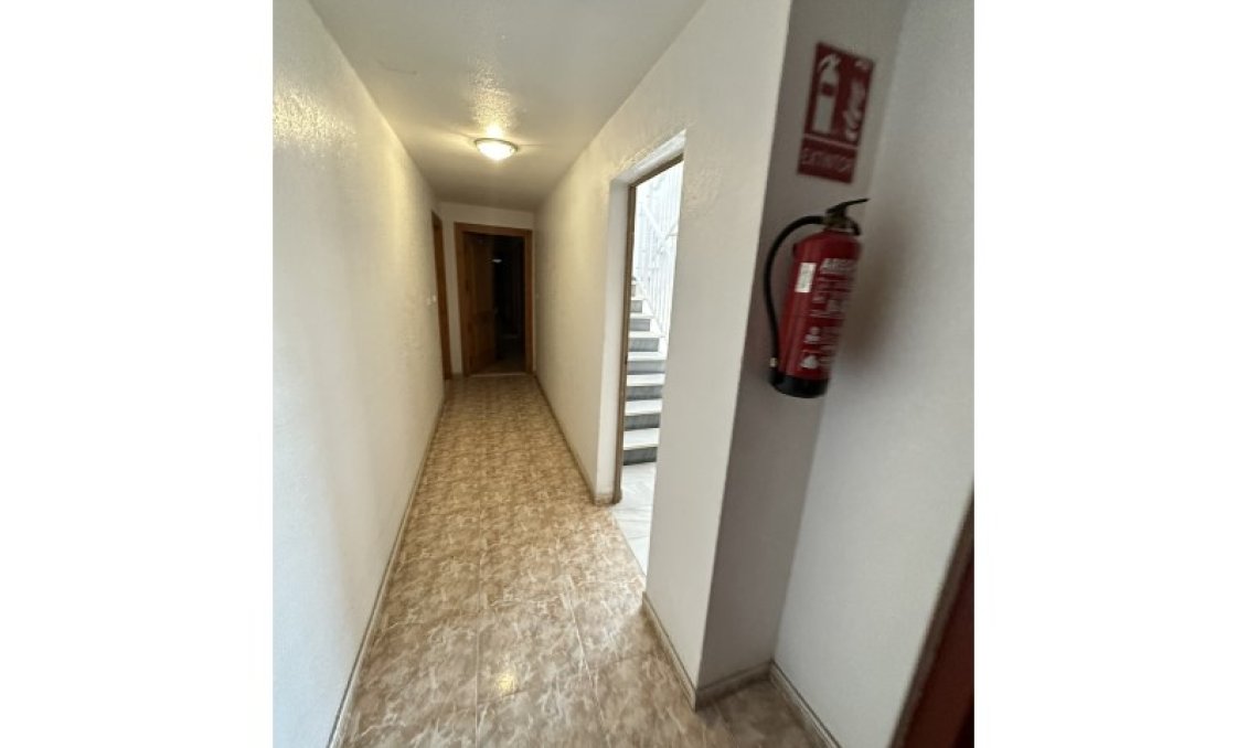 Revânzare - Apartament -
Torrevieja - Costa Blanca