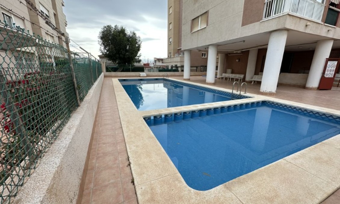 Revânzare - Apartament -
Torrevieja - Costa Blanca