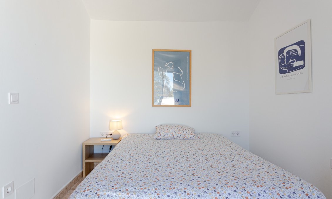 Resale - Villa -
Pilar de la Horadada - Costa Blanca