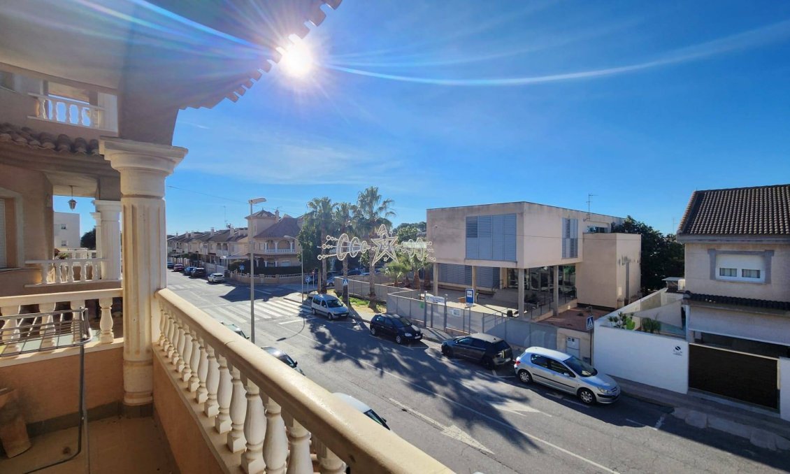 Resale - Apartment -
San Javier