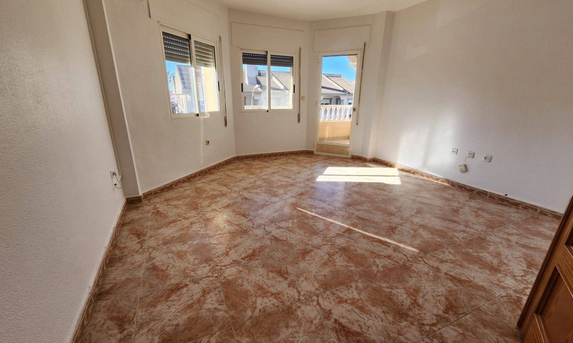 Resale - Apartment -
San Javier