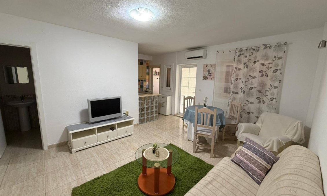 Használt Ingatlanok - Apartman -
Orihuela Costa - La Regia