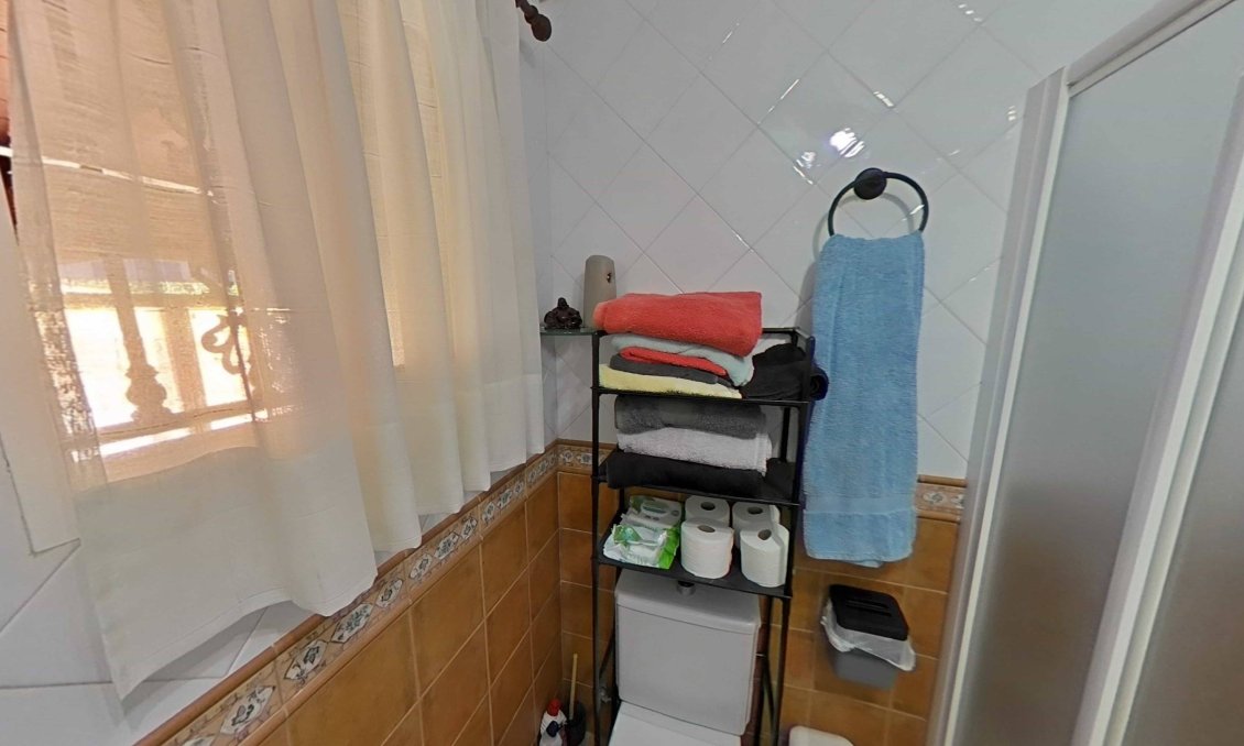 Használt Ingatlanok - Villa -
Torrevieja - Los Balcones