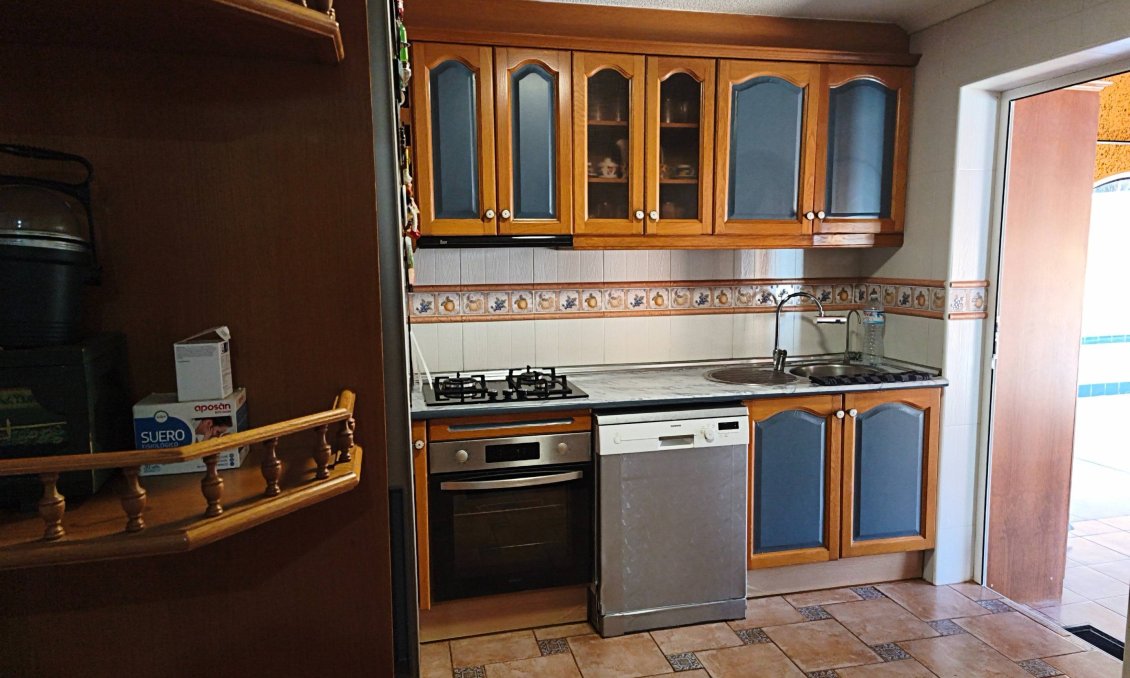 Használt Ingatlanok - Villa -
Torrevieja - Los Balcones