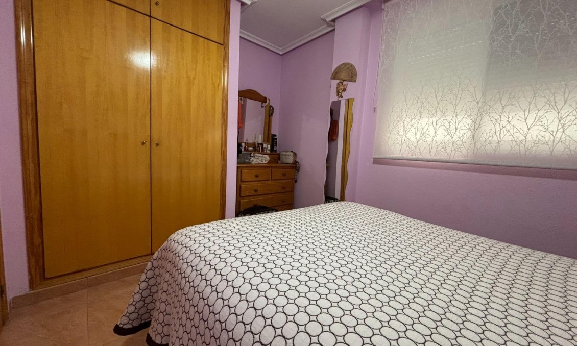 Segunda mano - Apartamento -
Torrevieja - Playa de los Locos