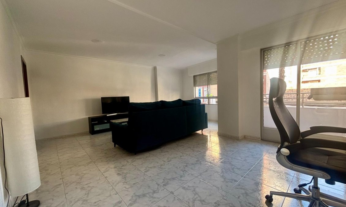Resale - Apartment -
Torrevieja