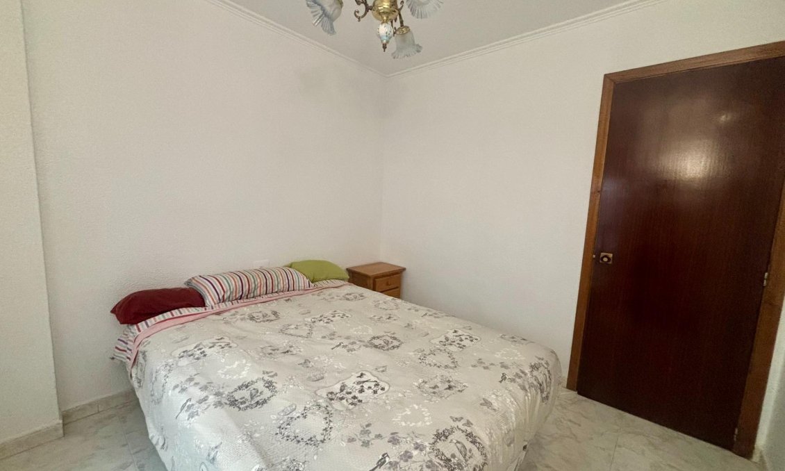 Resale - Apartment -
Torrevieja