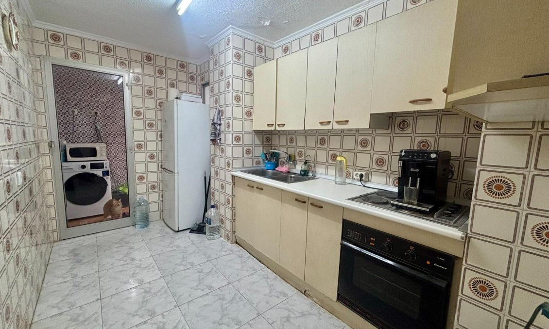 Resale - Apartment -
Torrevieja