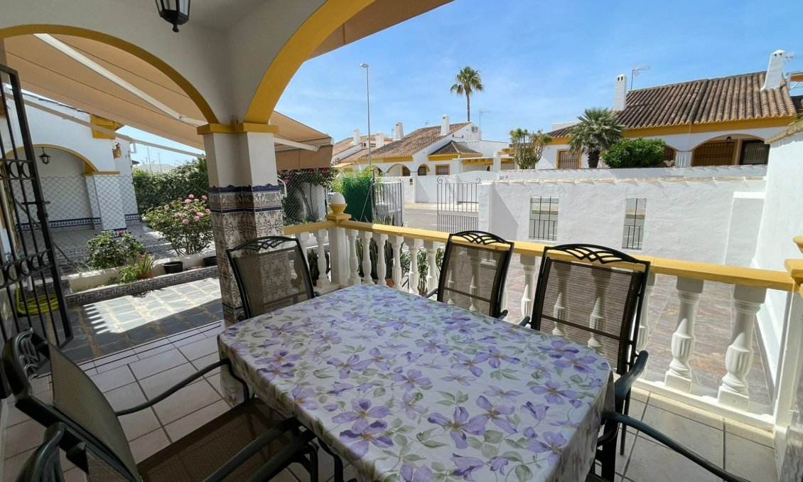 Resale - Townhouse -
Pilar de la Horadada - Costa Blanca