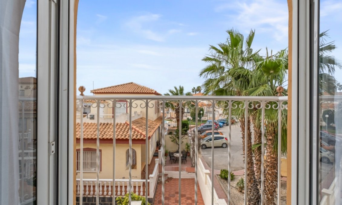 Segunda mano - Town House -
Orihuela Costa - Costa Blanca