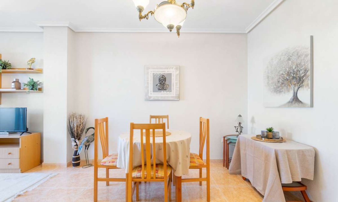 Wiederverkauf - Wohnung -
Torrevieja - Costa Blanca