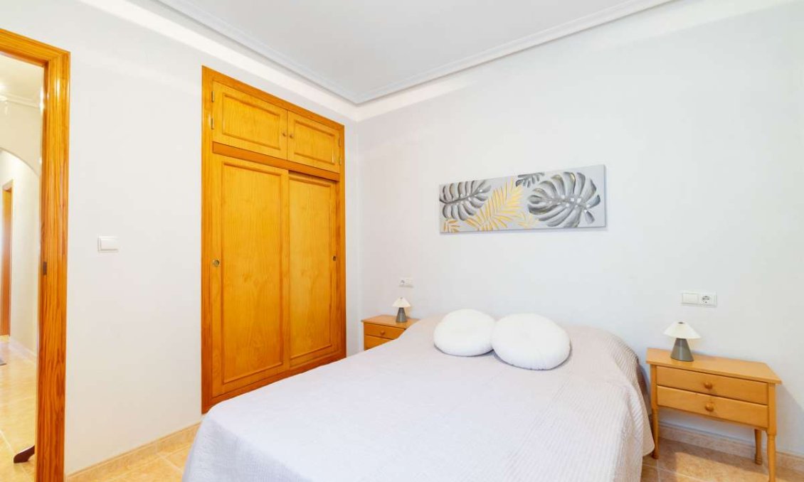 Wiederverkauf - Wohnung -
Torrevieja - Costa Blanca