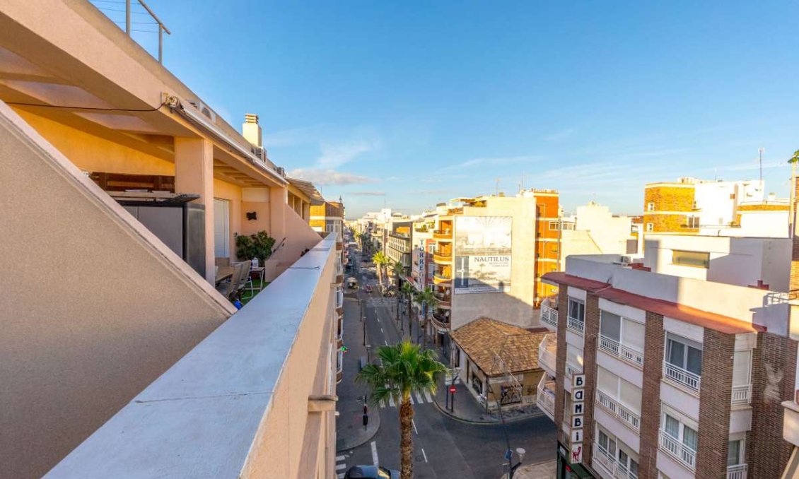 Wiederverkauf - Wohnung -
Torrevieja - Costa Blanca