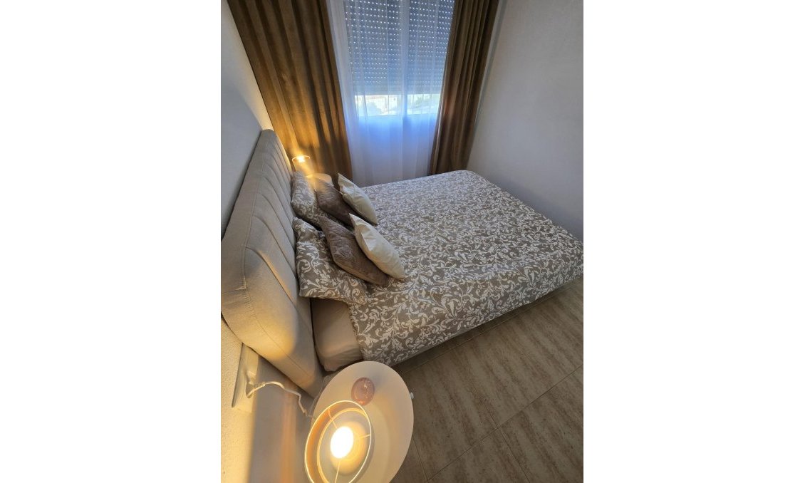 Wiederverkauf - Wohnung -
Torrevieja - Torreblanca