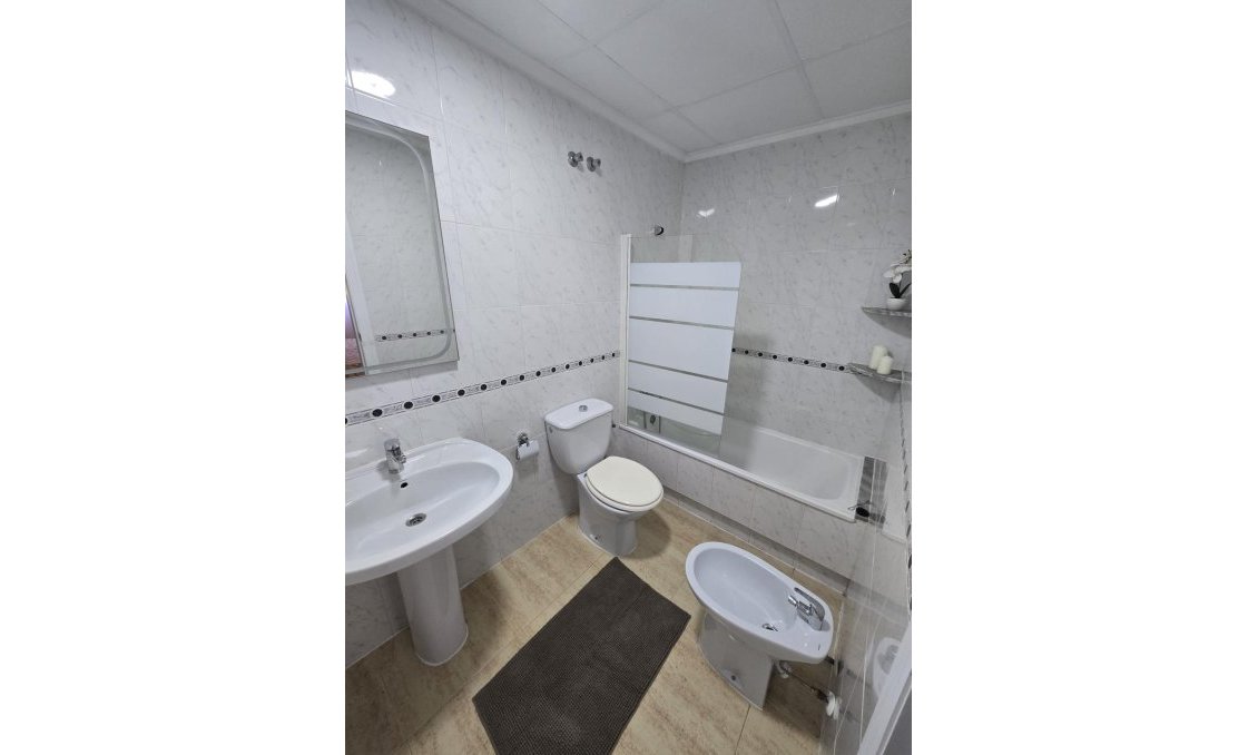 Wiederverkauf - Wohnung -
Torrevieja - Torreblanca