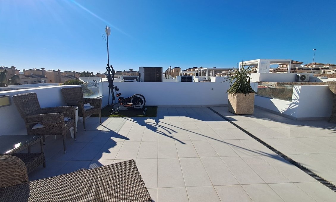 Revente - Villa -
Cabo Roig - Costa Blanca