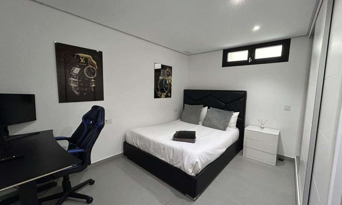 Revente - Villa -
Los Balcones - Costa Blanca