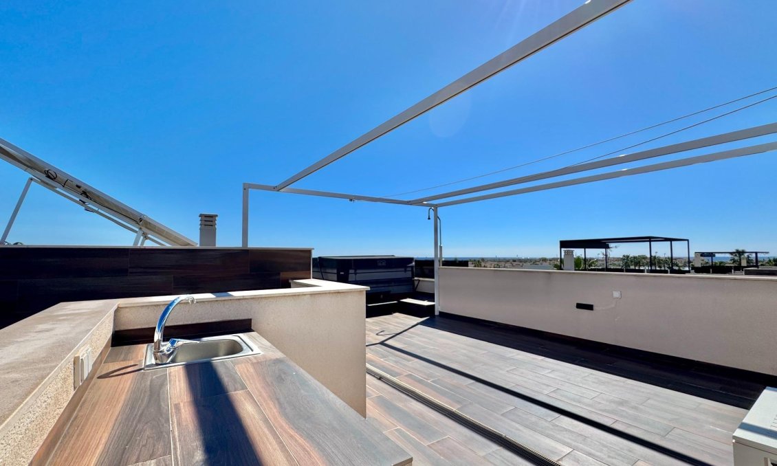 Wiederverkauf - Villa -
Orihuela Costa - Lomas de Cabo Roig