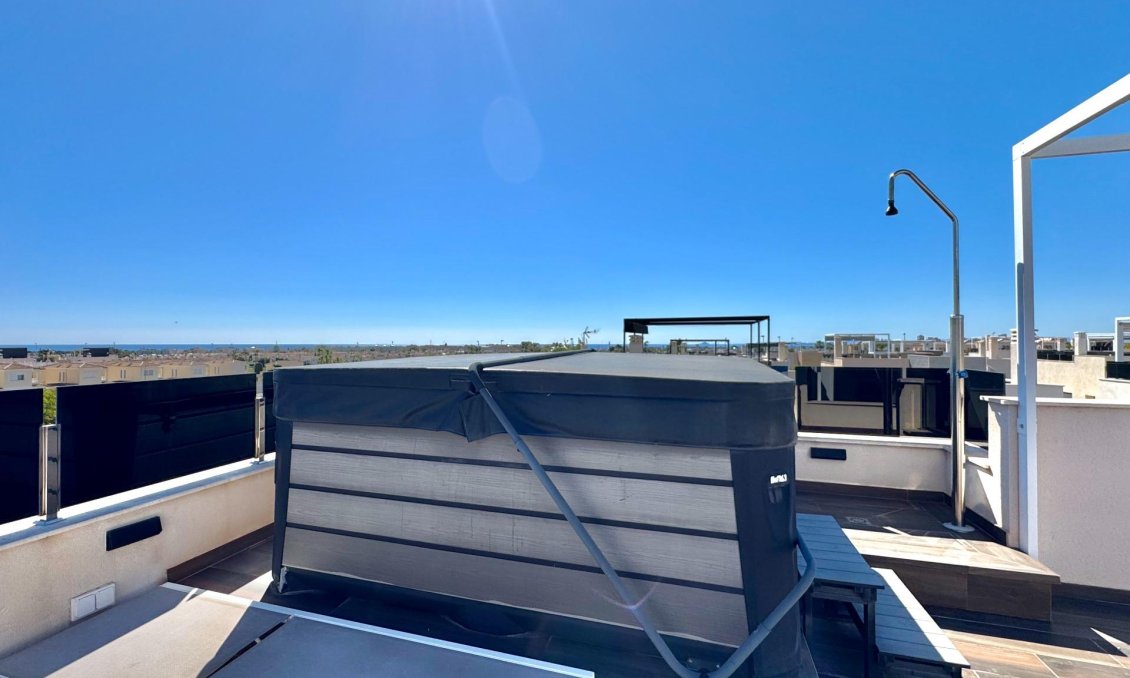 Wiederverkauf - Villa -
Orihuela Costa - Lomas de Cabo Roig