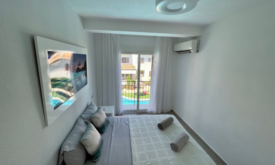 Wiederverkauf - Wohnung -
Cabo Roig - Costa Blanca