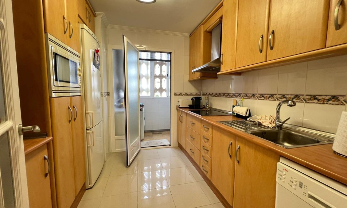 Wiederverkauf - Wohnung -
Benidorm - Rincon De Loix Cruz