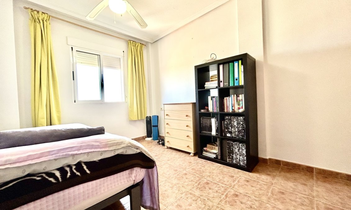 Használt Ingatlanok - Apartman -
Punta Prima - Costa Blanca