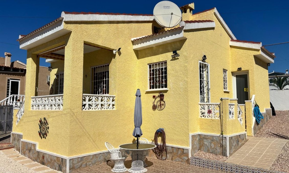 Használt Ingatlanok - Villa -
Ciudad Quesada - Costa Blanca