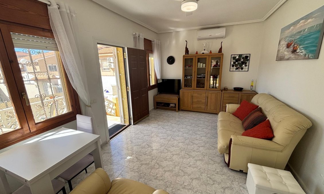Használt Ingatlanok - Villa -
Ciudad Quesada - Costa Blanca