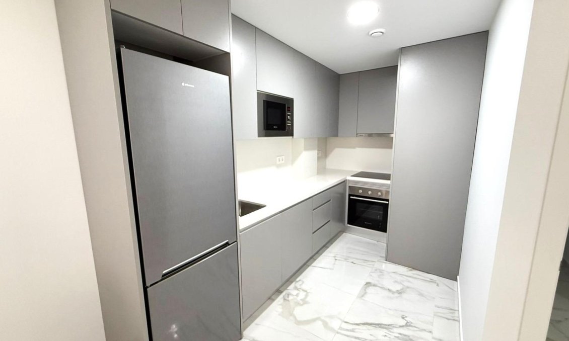 Segunda mano - Apartamento -
Torrevieja - PARQUE DE LAS NACIONES