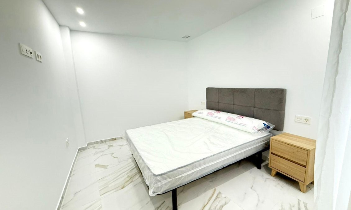 Segunda mano - Apartamento -
Torrevieja - PARQUE DE LAS NACIONES