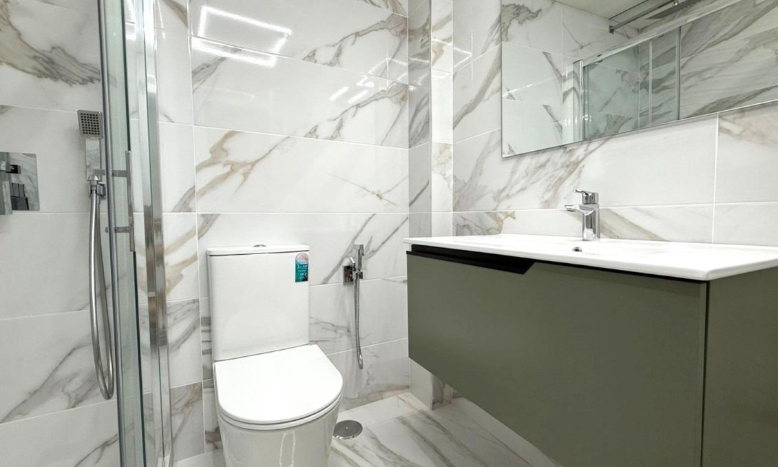 Segunda mano - Apartamento -
Torrevieja - PARQUE DE LAS NACIONES