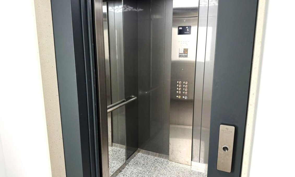 Segunda mano - Apartamento -
Torrevieja - PARQUE DE LAS NACIONES