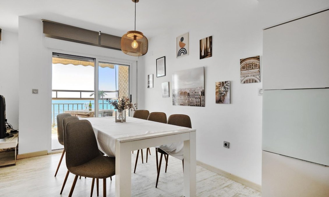 Revente - Appartement -
Torrevieja - Playa del Cura