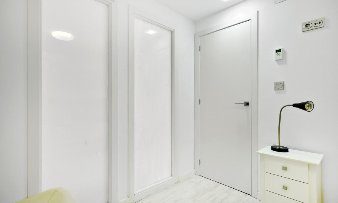 Revente - Appartement -
Torrevieja - Playa del Cura