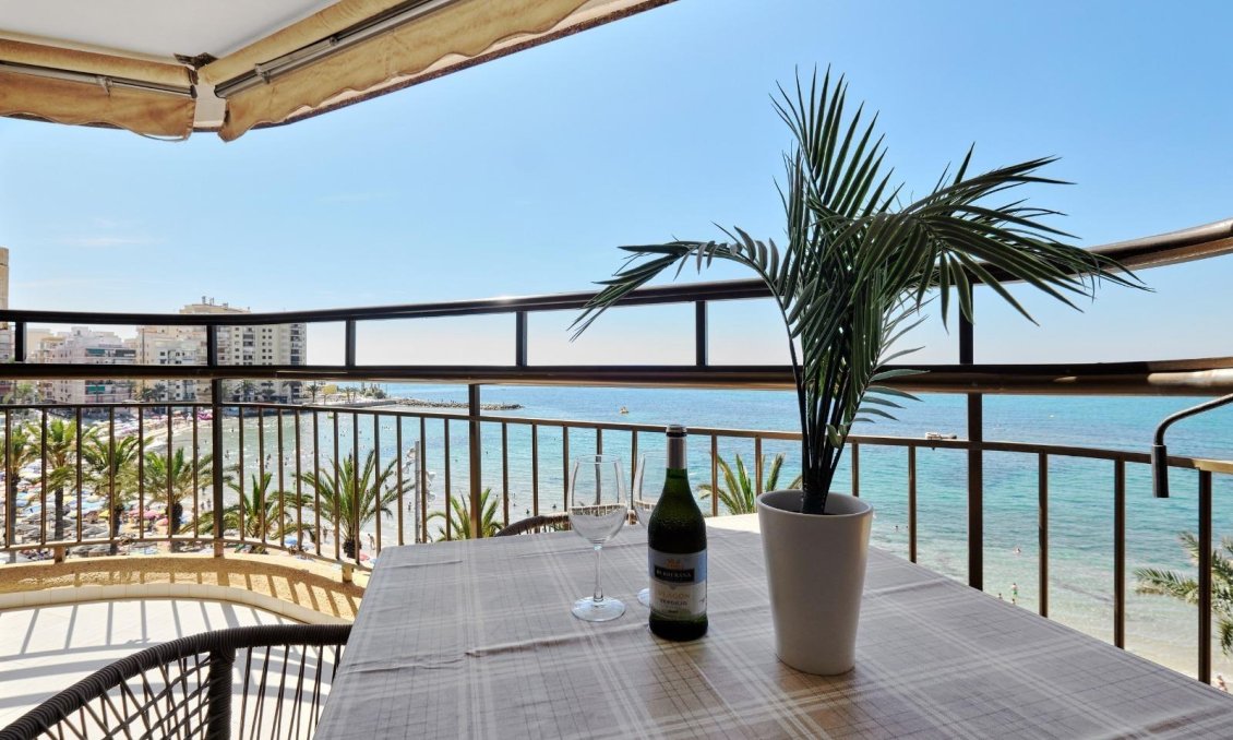 Revente - Appartement -
Torrevieja - Playa del Cura