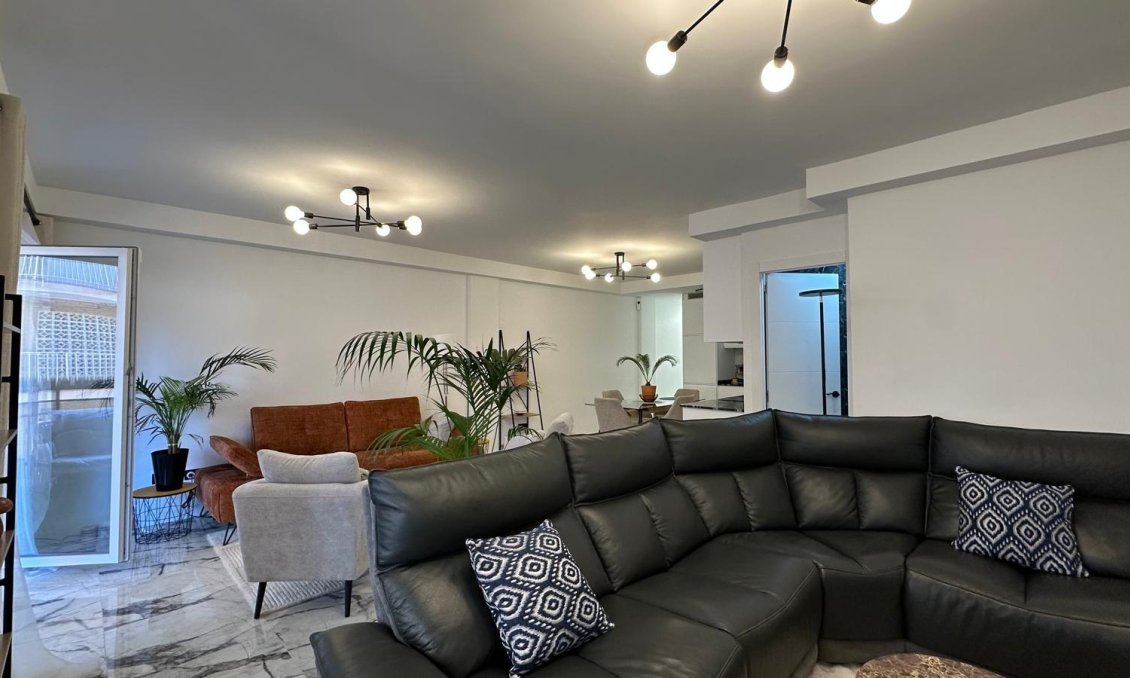 Revente - Appartement -
Torrevieja - Playa del Cura