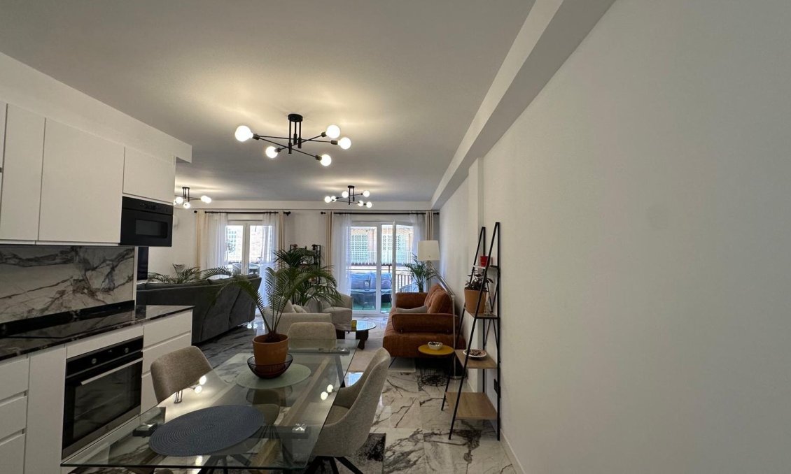 Revente - Appartement -
Torrevieja - Playa del Cura