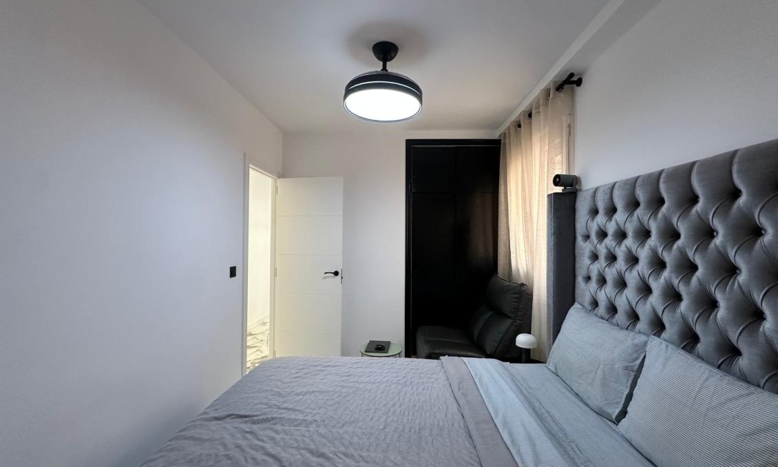 Revente - Appartement -
Torrevieja - Playa del Cura